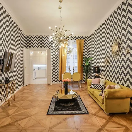 Dali Wenceslas Square Apartment