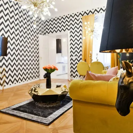 Dali Wenceslas Square Apartment